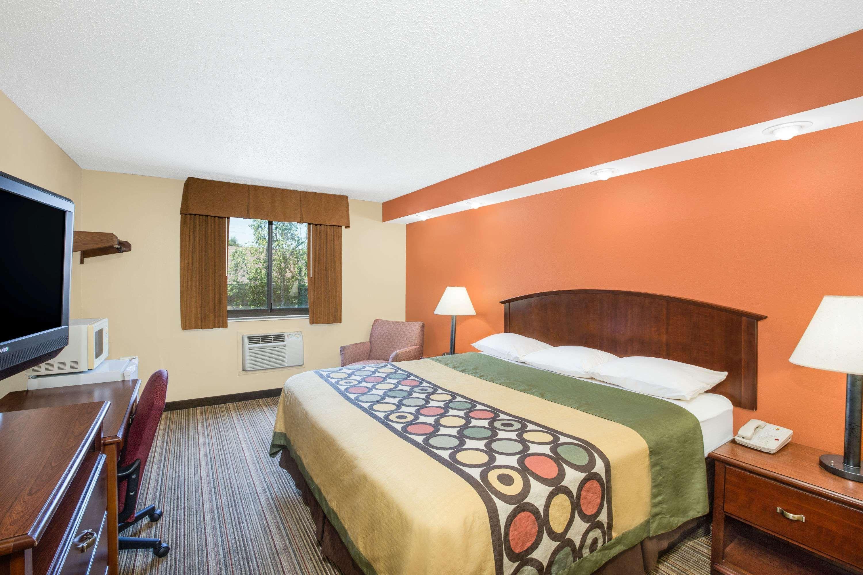 Coastal Inn & Suites Уилмингтън Екстериор снимка