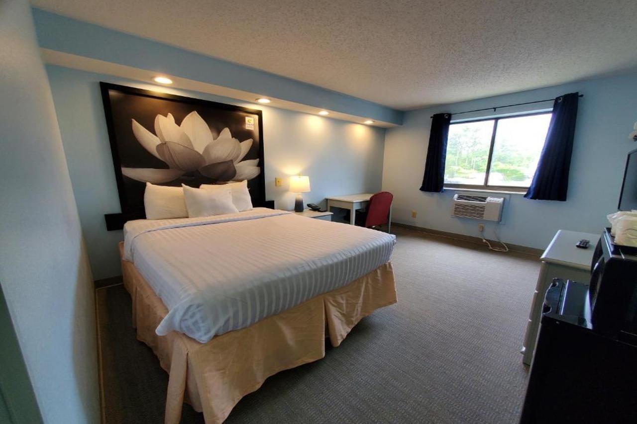 Coastal Inn & Suites Уилмингтън Екстериор снимка